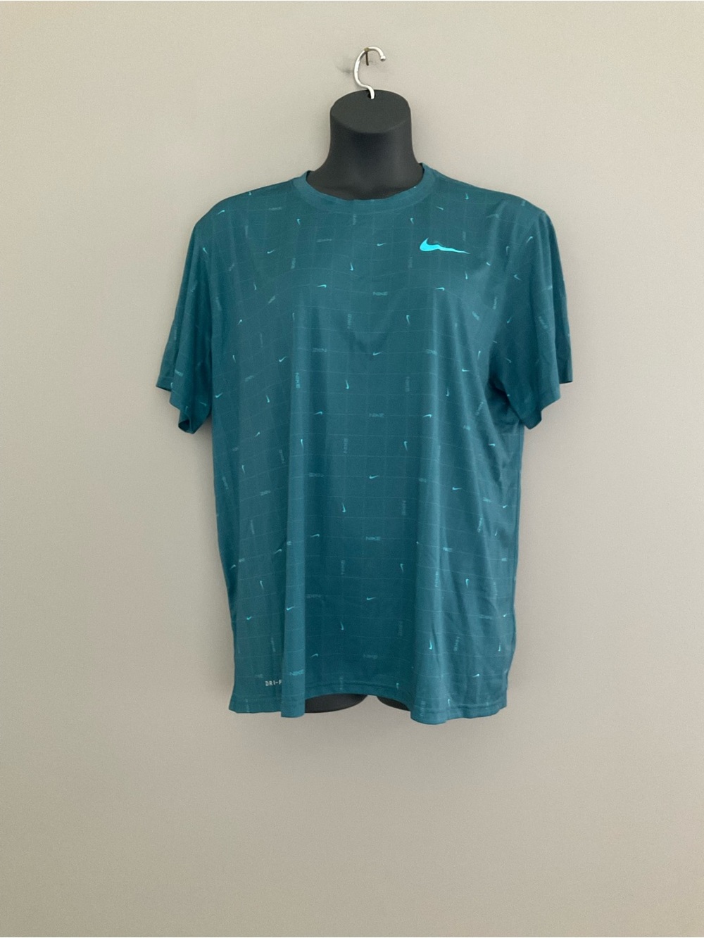 The Nike Tee Teal Men’s Top